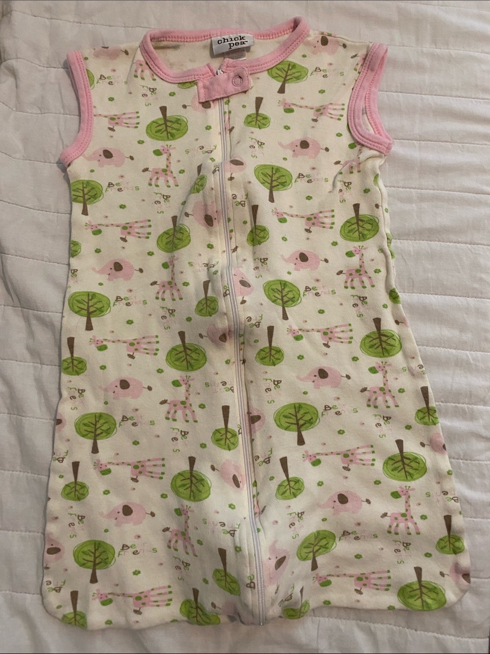 chick pea Cream Sleeveless Zip Sleep Sack with Pink & Green Giraffe Print